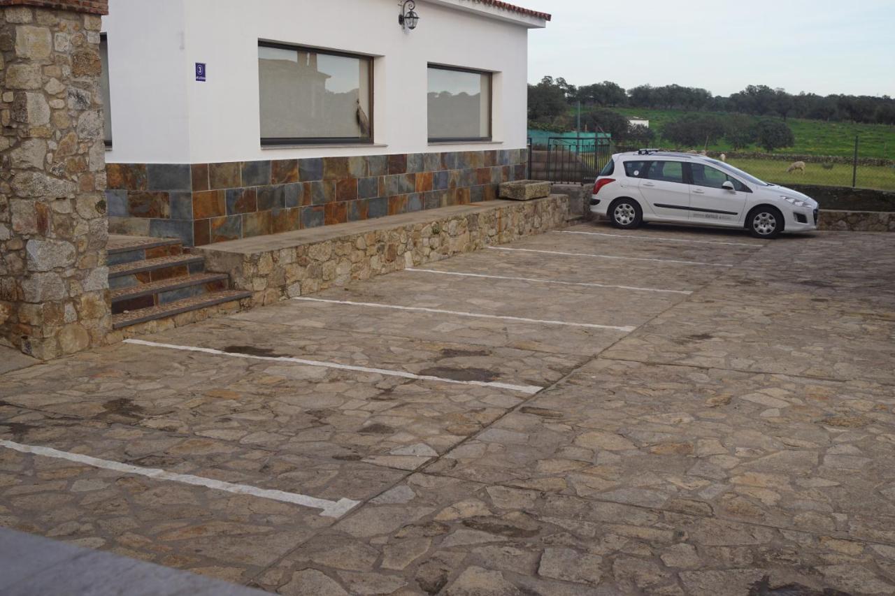 Apartamentos Estrellas De Monfraguee Торрехон-ель-Рубіо Екстер'єр фото
